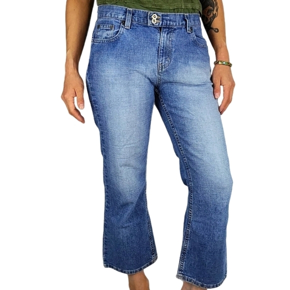 Nautica Mid-rise Flare Crop Jeans Size 8x24 Faded Blue - Picture 5 of 5